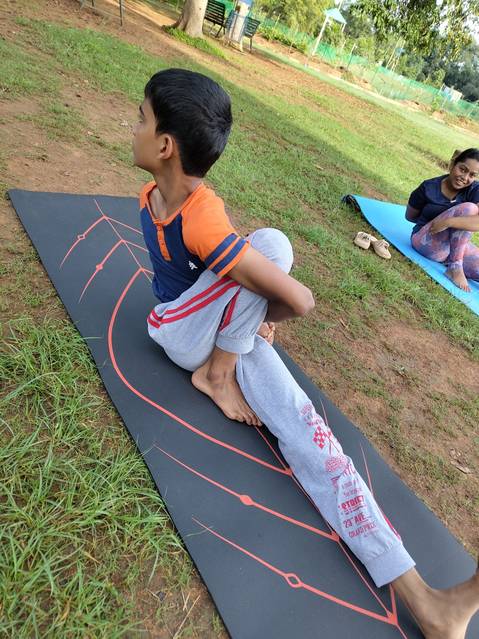 Kids yoga class for children aged 5 to 16 — Navyoga Academy